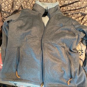 Fleece North Face zipper up